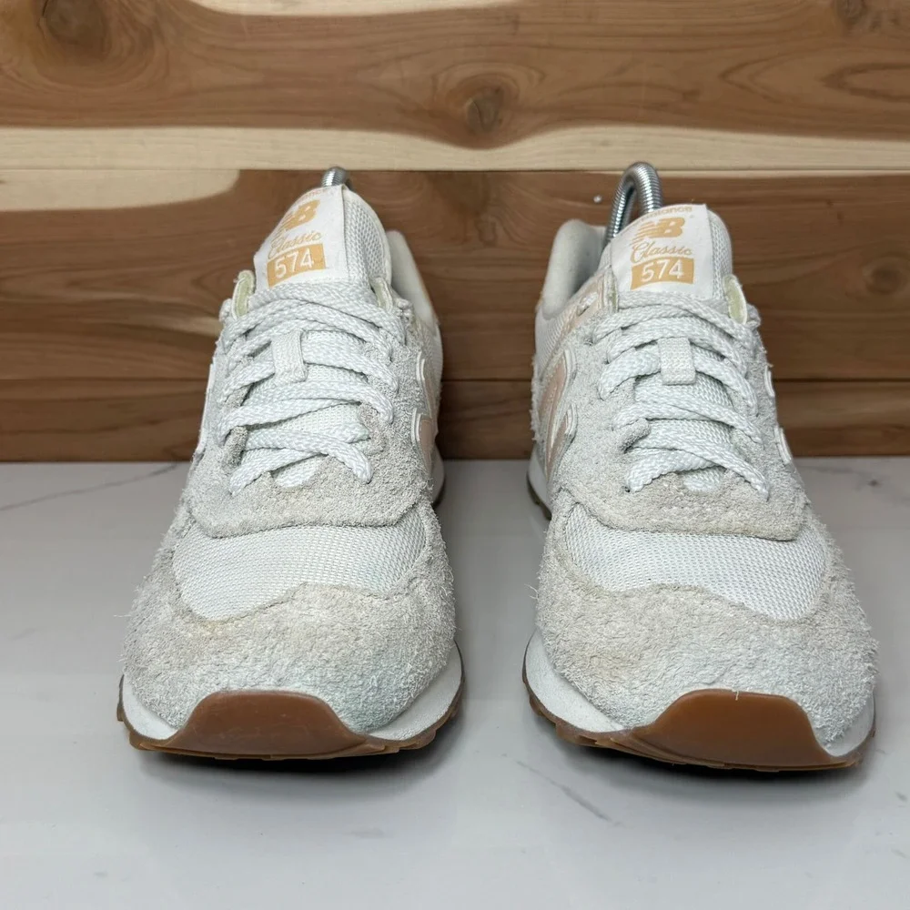 New Balance Sneakers 574 Calm Taupe WL574CS3‎ Women's Size 8.5/ Men's 7 - Picture 4 of 14